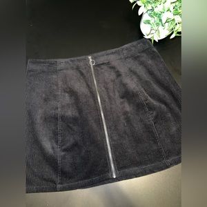 Orange kiss Black Corduroy Zip Front Skirt Mini Size XL EUC